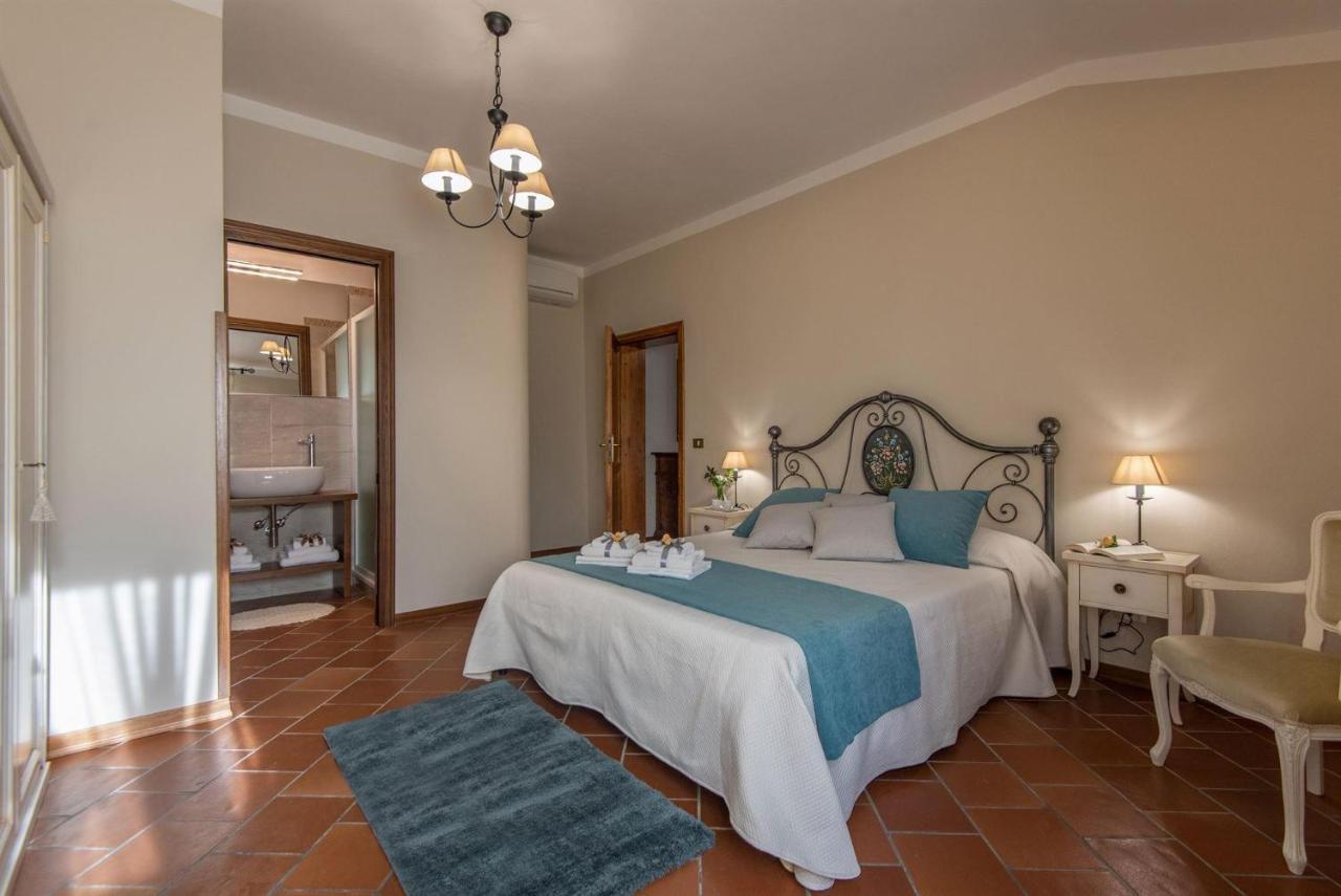 Villa Il Sole Чивителла-ин-Валь-ди-Кьяна Экстерьер фото